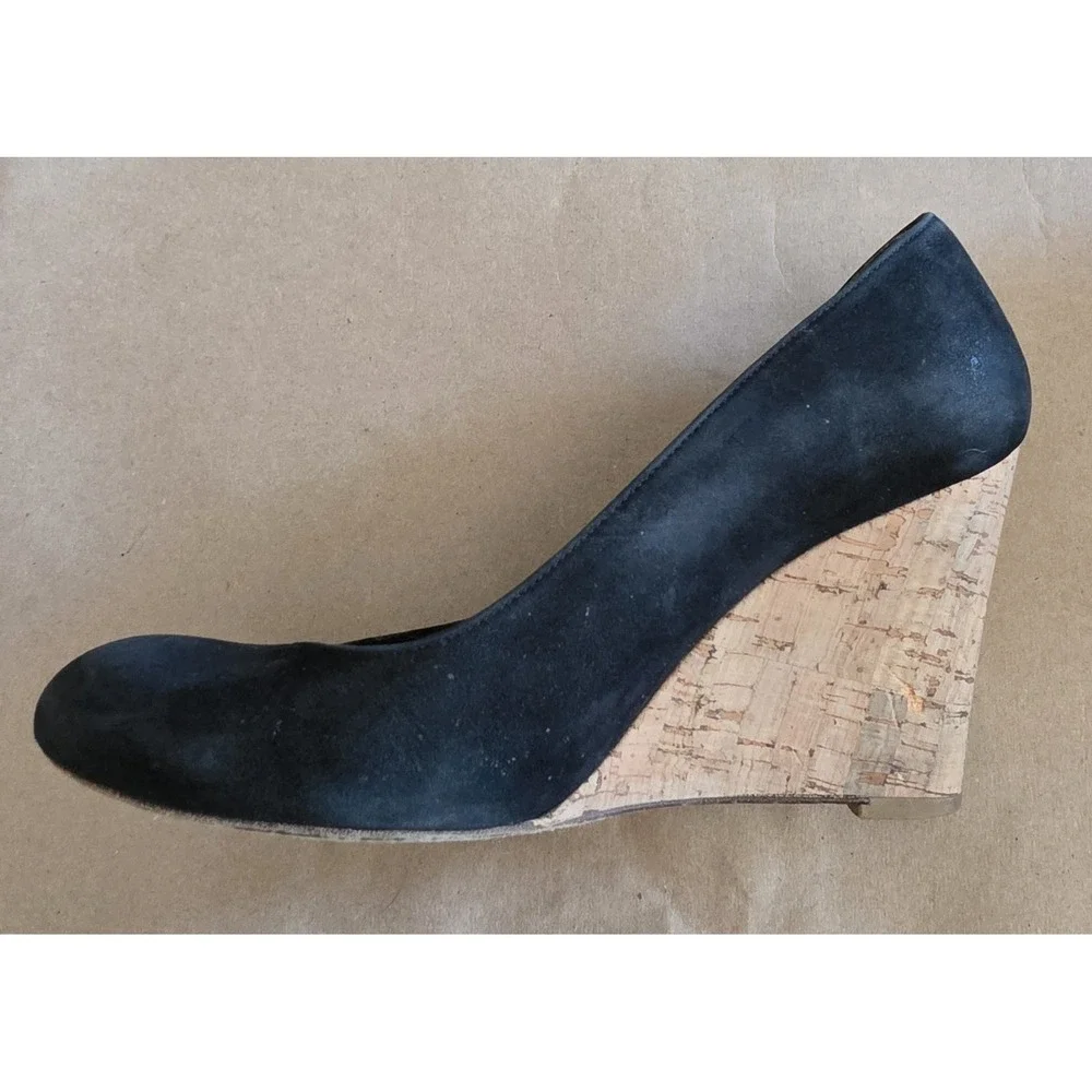 Stuart Weitzman Wedge 7.5 Black Suede Women's Heel Pump Classic Shoes